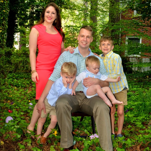 Meet your Posher, Jennifer - Picture 2 of 11